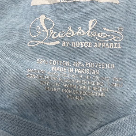 UNC Tar Heels women’s medium t shirt - Picture 8 of 8